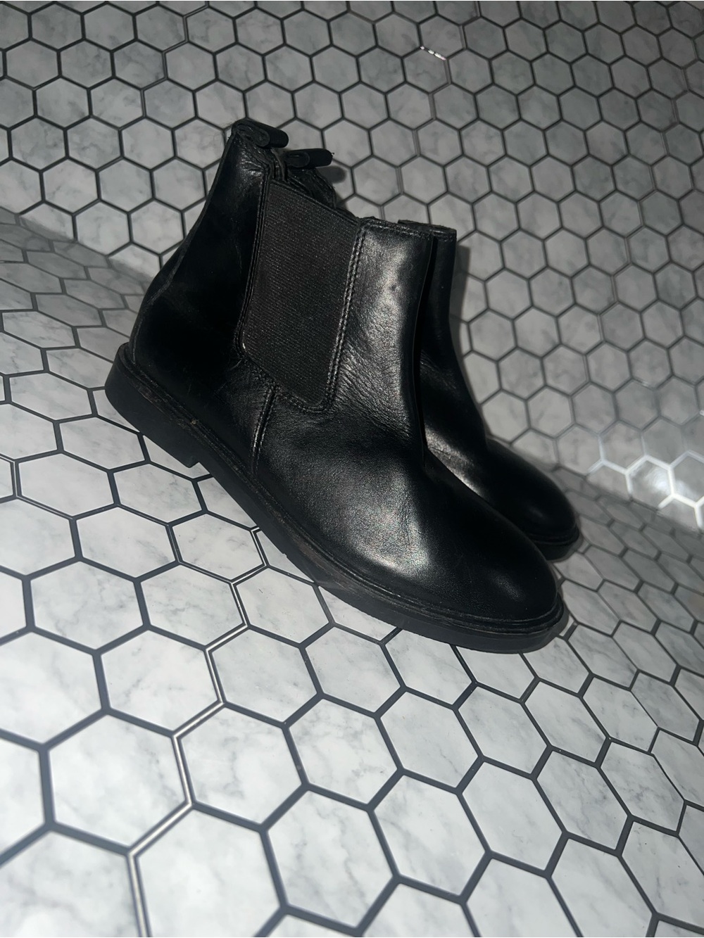 Zara Boys Black Chelsea Boots - Classic Slip-On Dress Boot